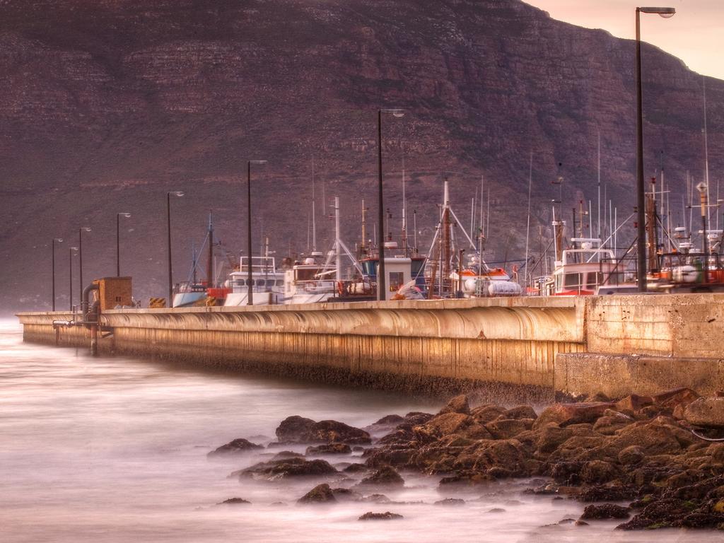 Art Gallery Guest House - Thandekayo Hout Bay Luaran gambar