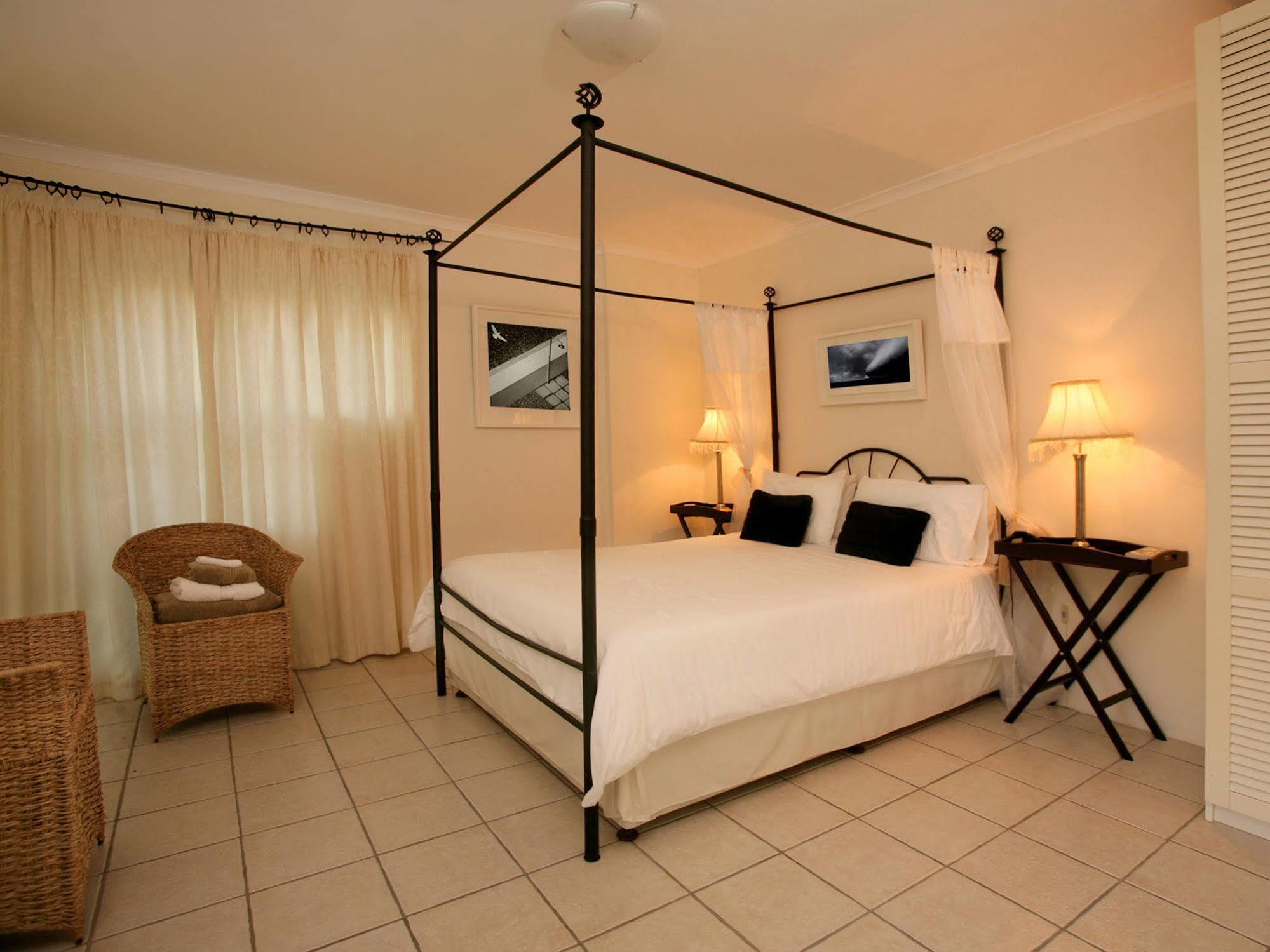 Art Gallery Guest House - Thandekayo Hout Bay Luaran gambar