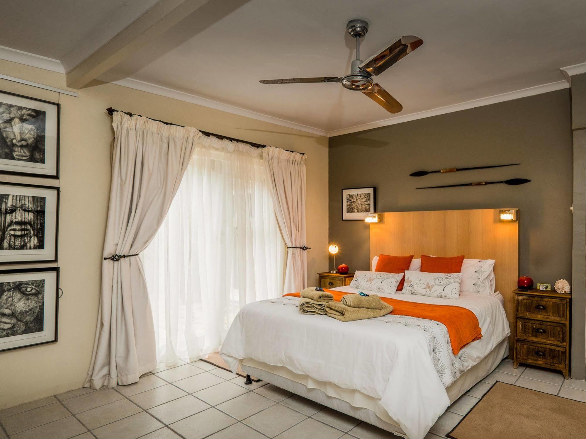 Art Gallery Guest House - Thandekayo Hout Bay Luaran gambar