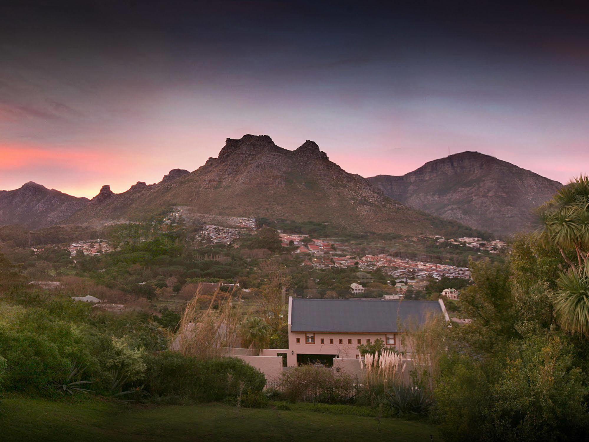 Art Gallery Guest House - Thandekayo Hout Bay Luaran gambar